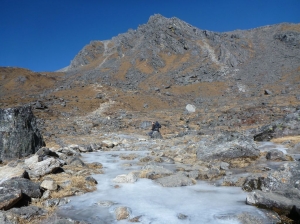 Close to Laurebina Pass