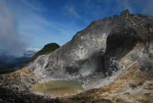 Sumatra rafting and wandering